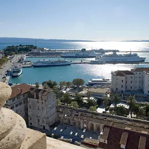Magnolia Luxury , Split Kroatië
